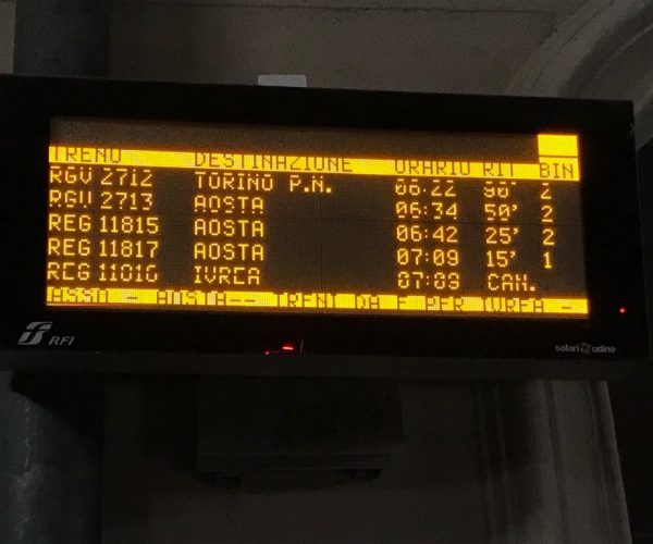 tabellone treni 20 novembre - ritardi e cancellazioni