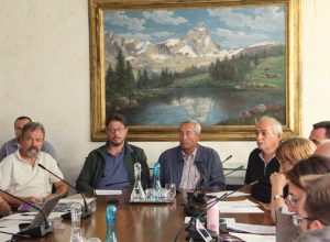 Immagine di archivio - Audizione promotori raccolta firme discarica Pompiod