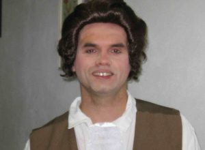 Daniele Di Tommaso nei panni di Figaro