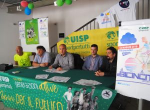 La presentazione di Bicincittà 2018. Al centro il Presidente Uisp VdA Verduci