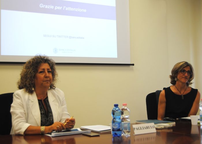 Angelica Pagliarulo, direttrice della filiale valdostana della Banca d'Italia, e l'analista Cristina Fabrizi