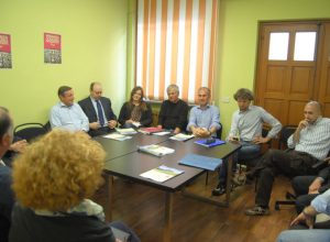 Il tavolo delle trattative