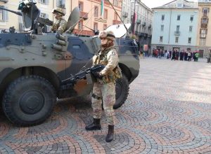 Mezzi militari - foto d'archivio