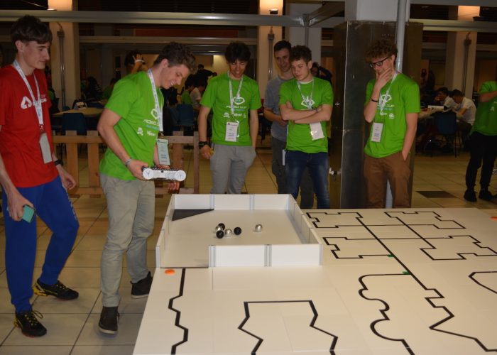 Gli studenti valdostani partecipanti alla Robocup Jr