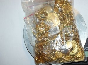 L'oro sequestrato dai carabinieri