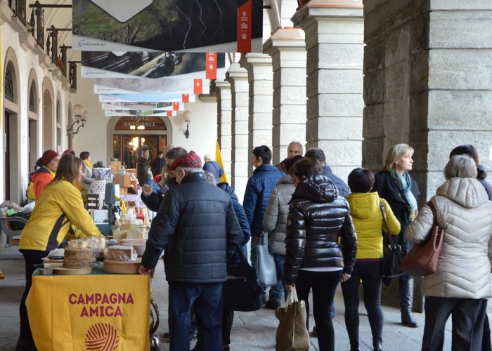 Mercatino Coldiretti