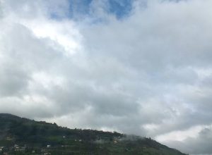 Cielo nuvoloso, con qualche schiarita
