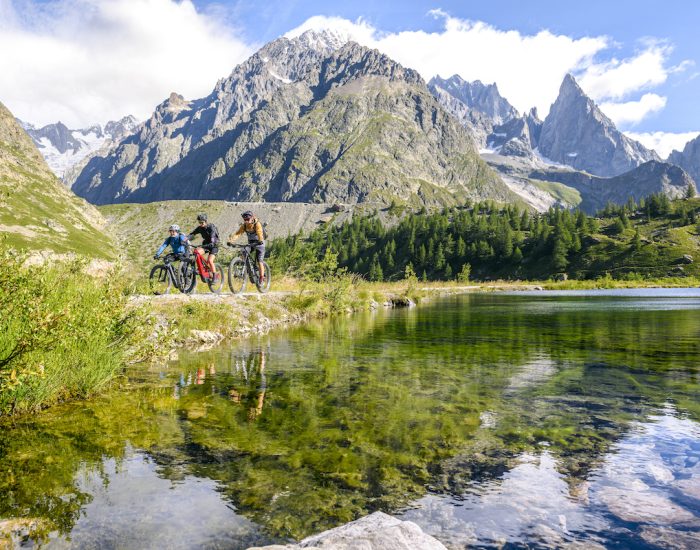 E-bike a- Col de la Seigne - ph Giacomo Buzio