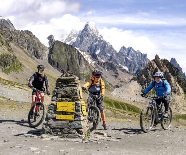 E-bike al Col de la Seigne - ph Giacomo Buzio