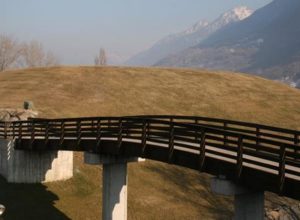 Depositi in via Lavoratori vittime del Col du Mont