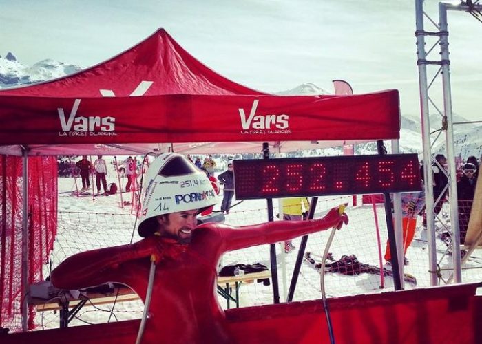 Simone Origone batte il record di velocità sugli sci