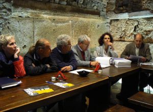 La presentazione dei risultati della raccolta di firme sul pirogassificatore