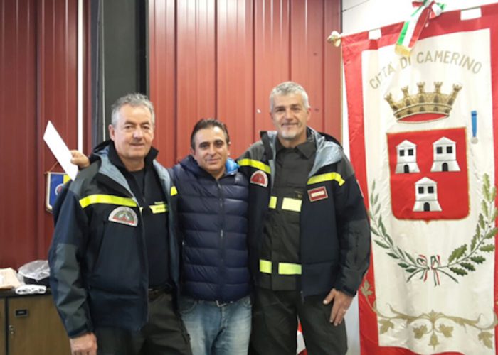 donazione dei Vigili del fuoco al comune di Camerino