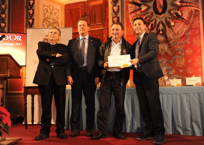 Modon d'Or 2017 - la premiazione di Adolfo Peretto di Brusson