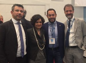 Nella foto (da sx): Paolo Manca (Presidente Federalberghi Sardegna), Barbara Argiolas (Assessore Turismo Regione Sardegna), Filippo Gérard (Presidente ADAVA), Alessandro Cavaliere (Delegato Giunta Federalberghi).