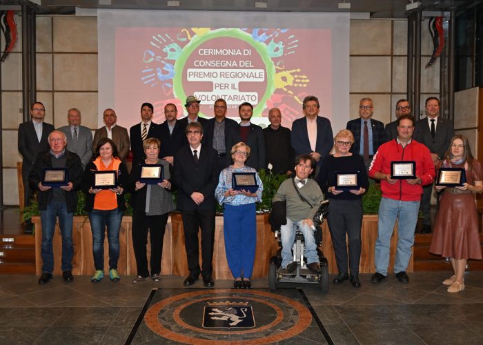 foto di gruppo Premio regionale volontariato