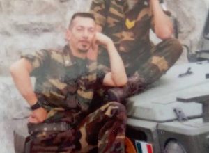 Il maresciallo Marchesani, in una delle numerose foto pubblicate su Facebook in queste ore.