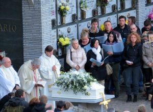 I funerali del piccolo Ervin Buschino
