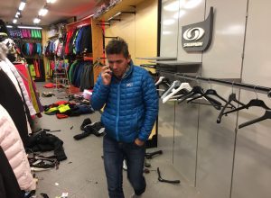 Furto nel negozio Gal Sport Aosta
