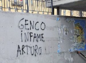 La scritta apparsa nel sottopasso di Via Roma