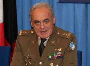 Il Generale di Divisione Bruno Petti