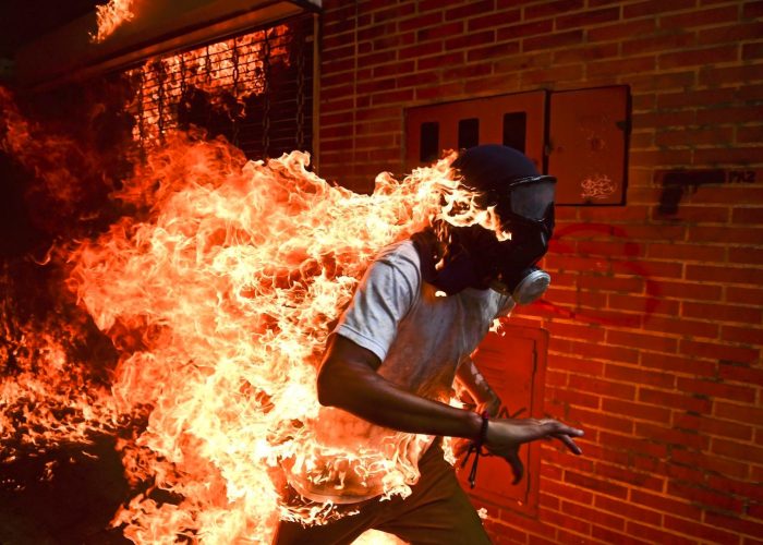“Crisi del Venezuela” di Ronaldo Schemidt, vincitore del World Press Photo 2018