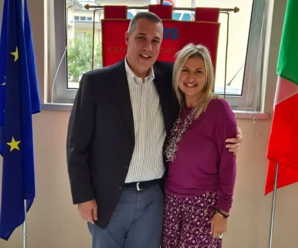 il Presidente nazionale Avis Oscar Bianchi con Ingrid Bredy