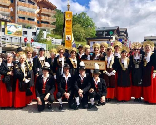 il gruppo di Gressoney al Walsertreffen