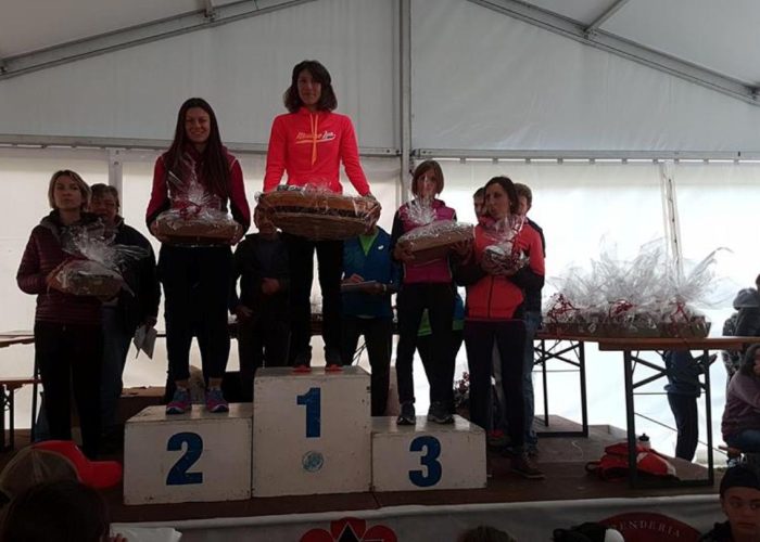 Il podio del K1 femminile: Bonin, Pino, Gerard - foto Facebook Vertical Fénis
