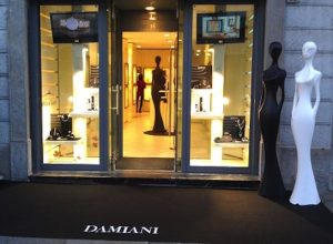 Il negozio di Piazza Chanoux ad Aosta