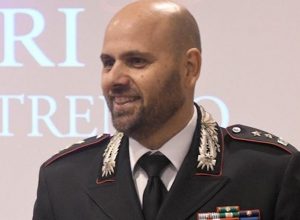 Il Comandante dei Carabinieri del Gruppo Aosta Giovanni Cuccurullo