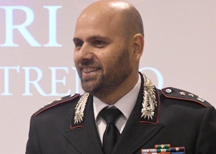 Il Comandante dei Carabinieri del Gruppo Aosta Giovanni Cuccurullo