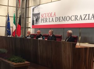 Scuola per la Democrazia, l'intervento del Ministro dell'Interno Minniti