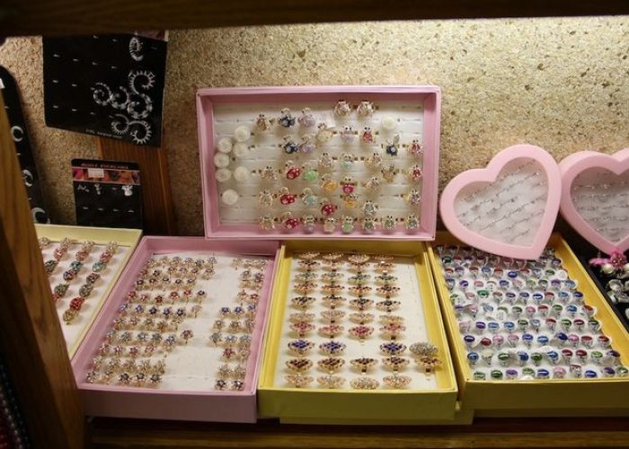 bigiotteria sequestrata