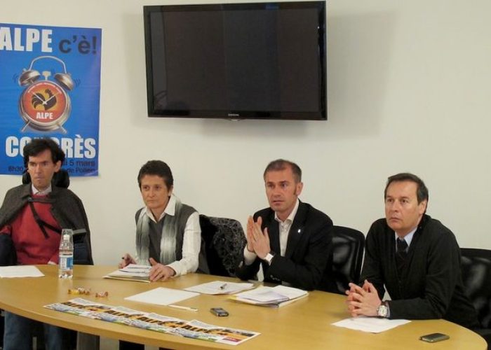 Il gruppo di Alpe in Consiglio regionale