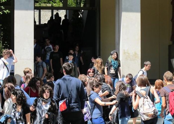 Ultimo giorno di scuola al Liceo scientifico