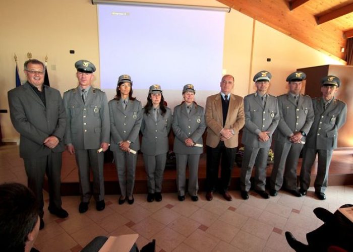 Gli agenti sui è andato l'attestato di lode
