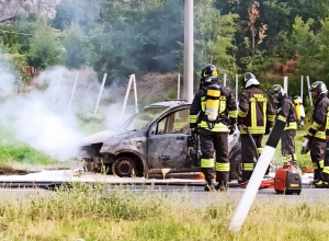 incendio auto