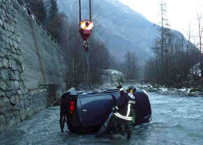 Recupero dell'auto da parte dei Vigili