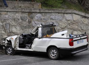 L'incidente sulla Statale 27, a Gignod.