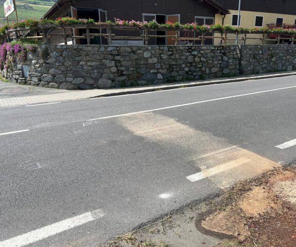 ciclista urtato da auto a Gressan