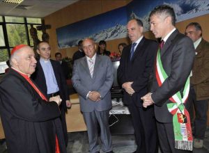 Il saluto con le autorità regionali nel municipio di Valtournenche