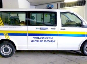 Il nuovo pullman dei Volontari del soccorso della Valpelline