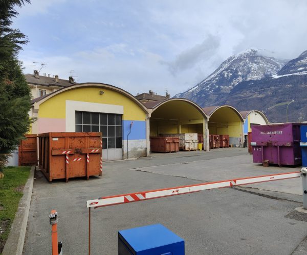 isola ecologica via caduti del lavoro Aosta