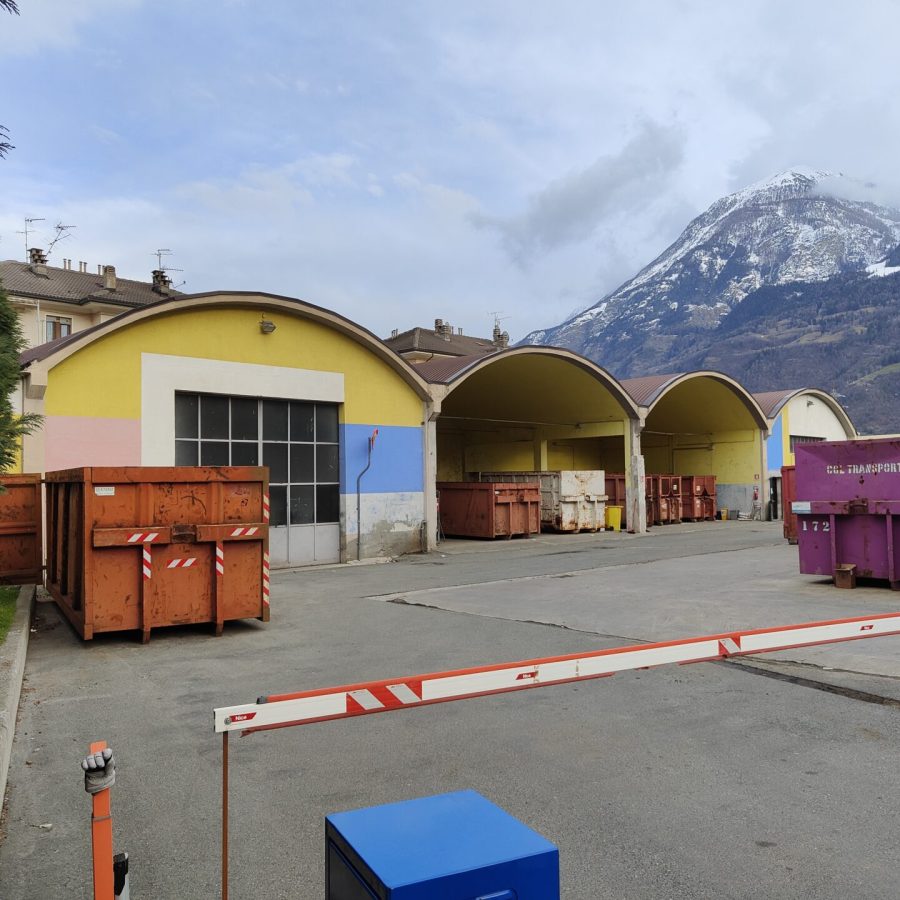 isola ecologica via caduti del lavoro Aosta
