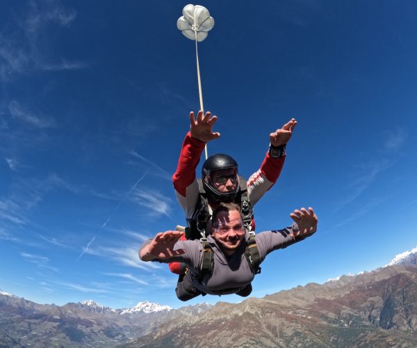lanci paracadutismo in Valle d'Aosta