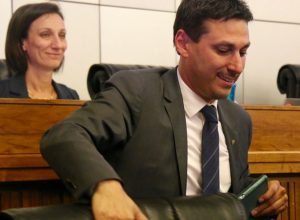 Laurent Viérin, Assessore regionale alla Sanità