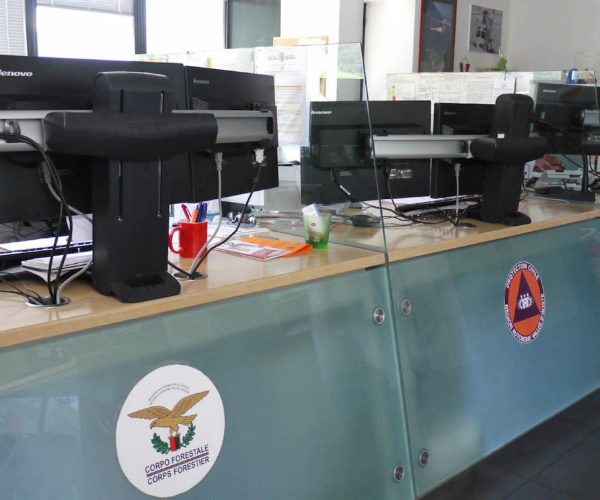 Le postazioni della Centrale Unica del Soccorso (CUS).