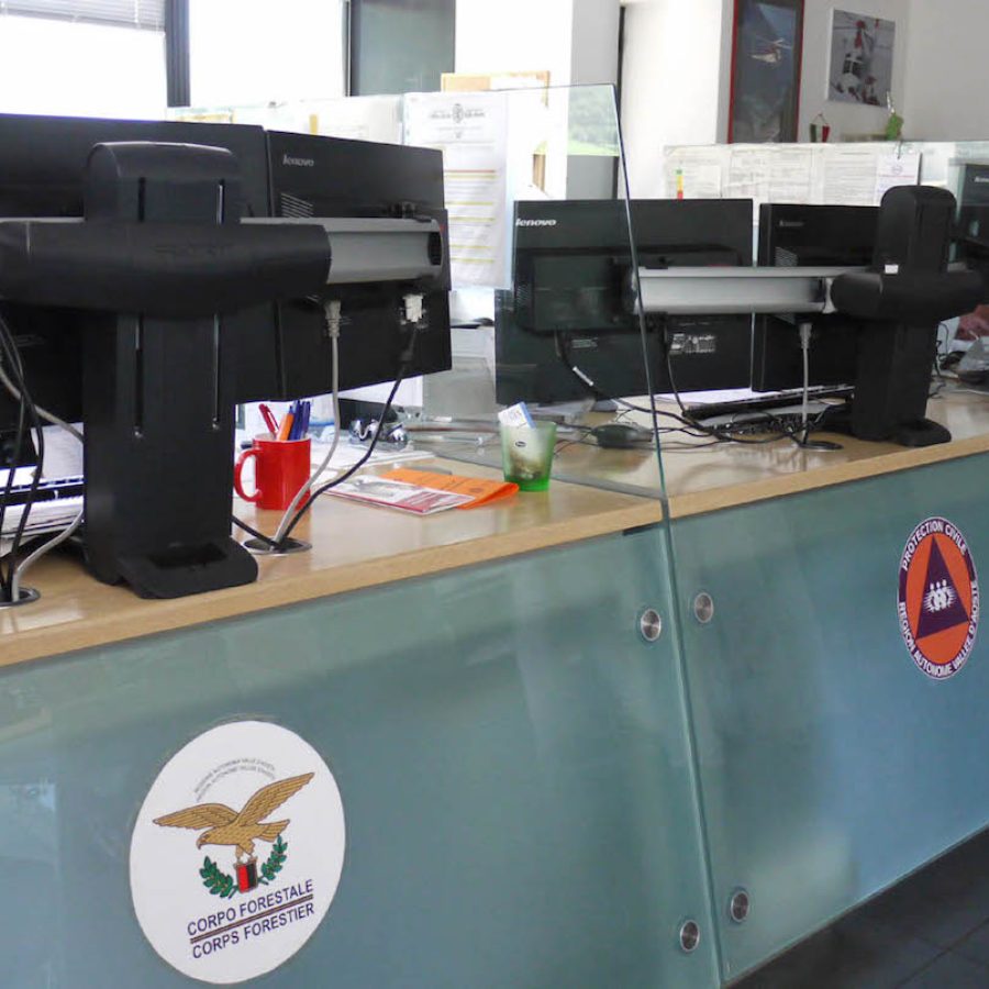 Le postazioni della Centrale Unica del Soccorso (CUS).