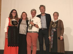 A Luciano Caveri l'insegna San Bernardo